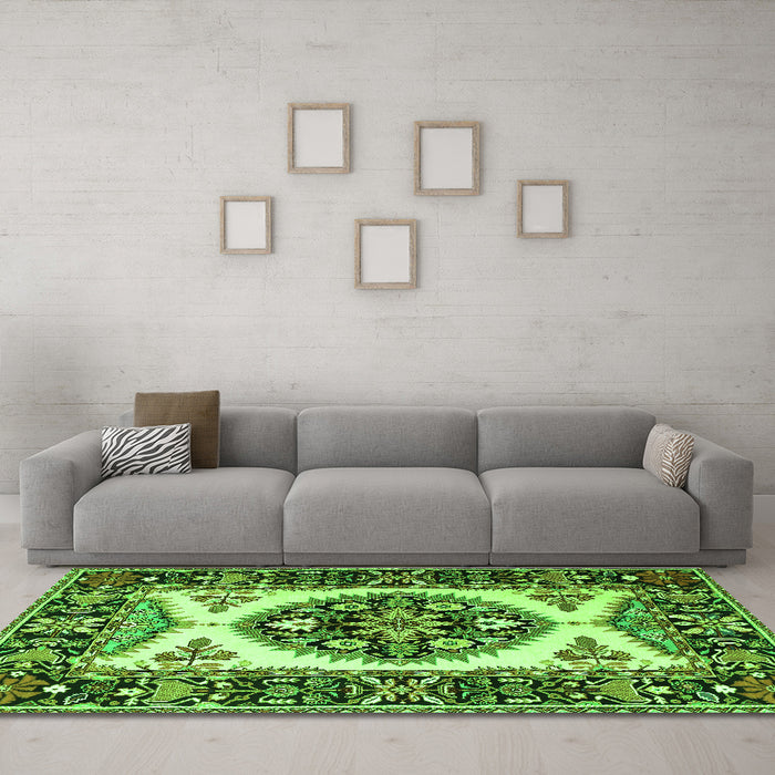 Machine Washable Persian Green Traditional Area Rugs in a Living Room,, wshtr1512grn