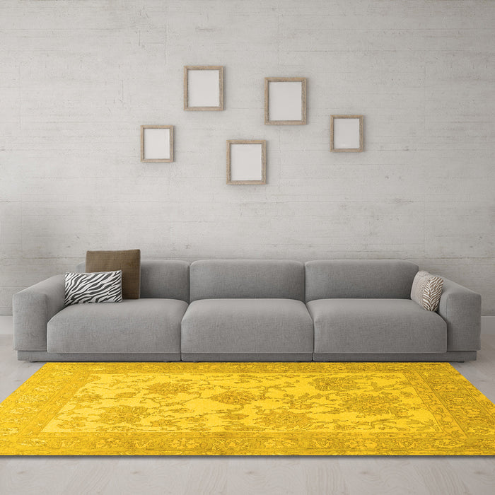 Machine Washable Persian Yellow Traditional Rug in a Living Room, wshtr1513yw