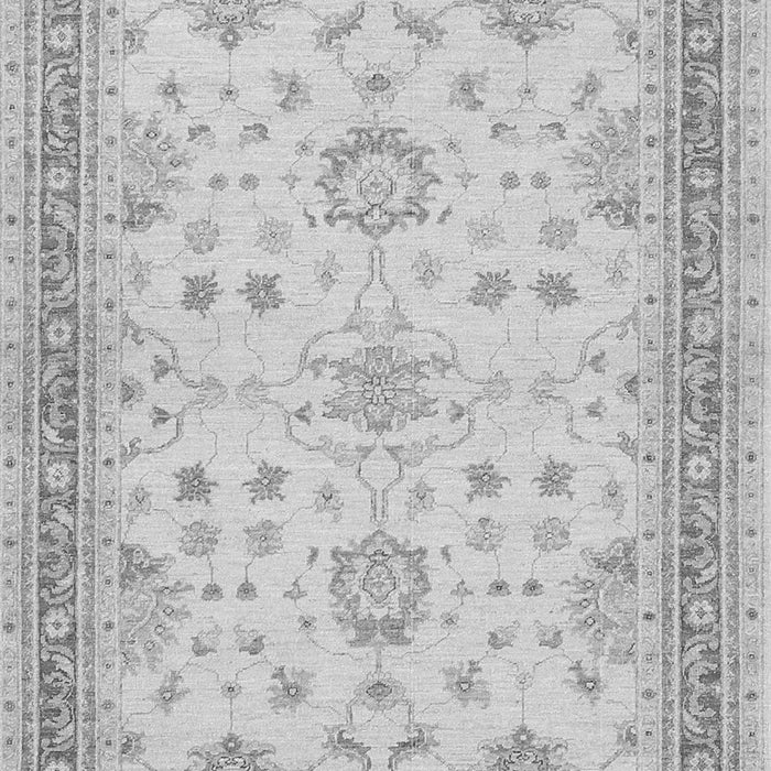 Serging Thickness of Machine Washable Oriental Gray Traditional Rug, wshtr1517gry