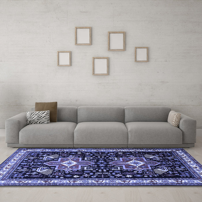 Machine Washable Persian Blue Traditional Rug in a Living Room, wshtr1520blu