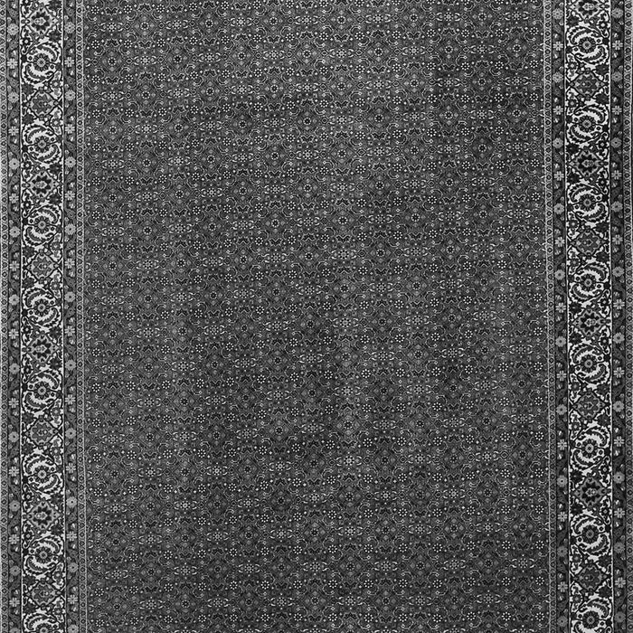 Serging Thickness of Machine Washable Persian Gray Traditional Rug, wshtr1524gry