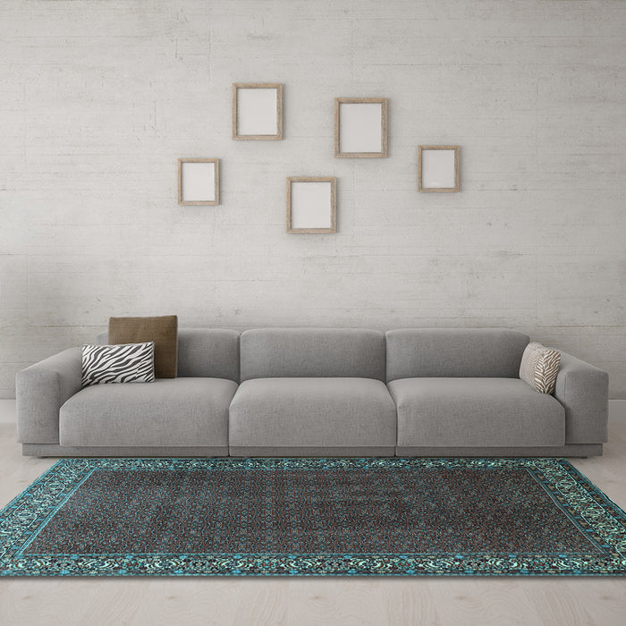 Machine Washable Persian Light Blue Traditional Rug in a Living Room, wshtr1524lblu