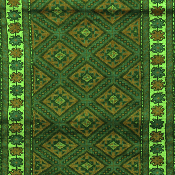 Serging Thickness of Machine Washable Persian Green Traditional Area Rugs, wshtr1525grn