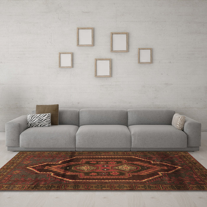 Machine Washable Persian Brown Traditional Rug in a Living Room,, wshtr1528brn