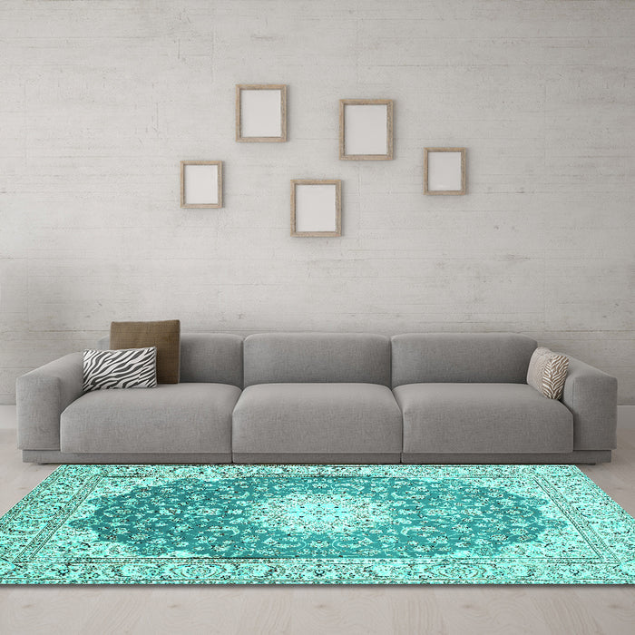 Machine Washable Medallion Turquoise Traditional Area Rugs in a Living Room,, wshtr152turq