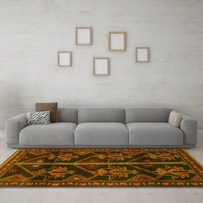 Machine Washable Persian Yellow Traditional Rug in a Living Room, wshtr1534yw