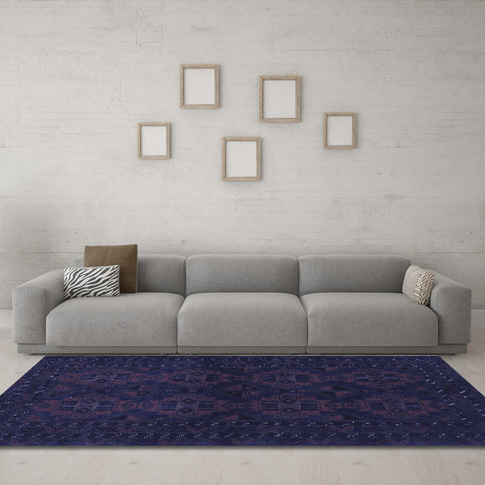 Machine Washable Persian Blue Traditional Rug in a Living Room, wshtr1536blu