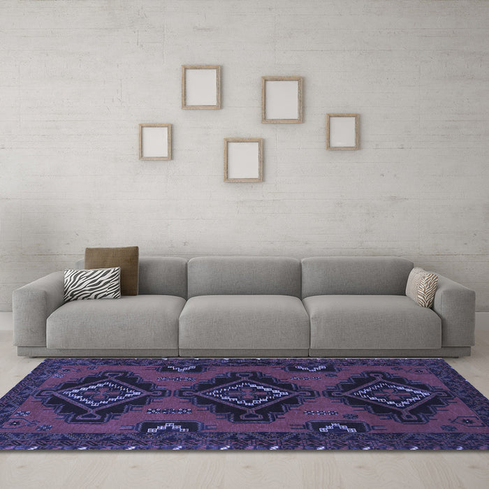 Machine Washable Persian Blue Traditional Rug in a Living Room, wshtr1537blu