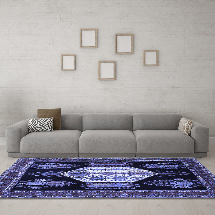 Machine Washable Persian Blue Traditional Rug in a Living Room, wshtr1544blu