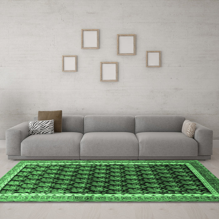 Machine Washable Persian Emerald Green Traditional Area Rugs in a Living Room,, wshtr1545emgrn