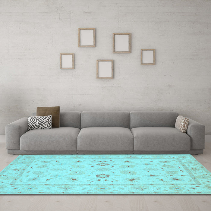 Machine Washable Persian Light Blue Traditional Rug in a Living Room, wshtr1552lblu