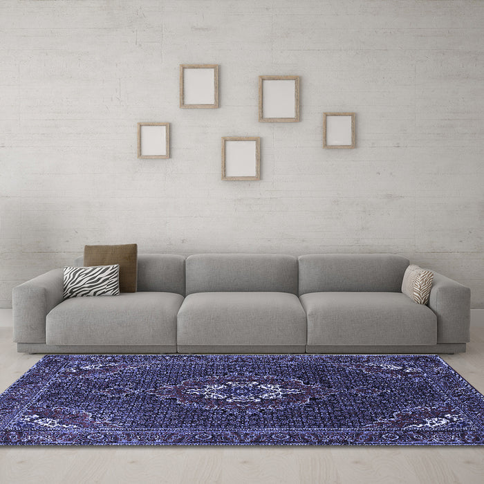Machine Washable Persian Blue Traditional Rug in a Living Room, wshtr1555blu