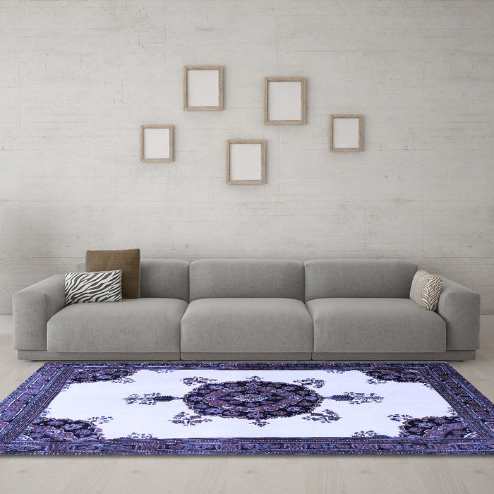 Machine Washable Medallion Blue Traditional Rug in a Living Room, wshtr1557blu