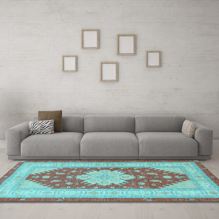Machine Washable Persian Light Blue Traditional Rug in a Living Room, wshtr1558lblu