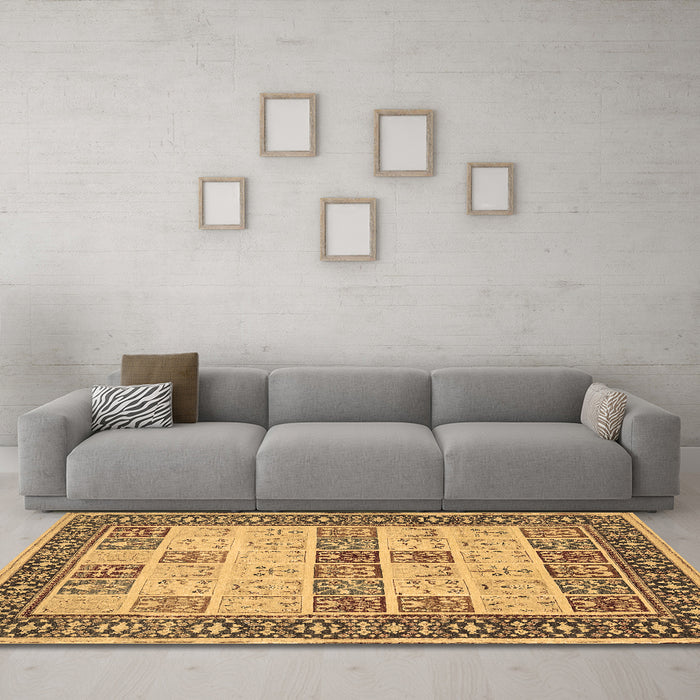 Machine Washable Persian Brown Traditional Rug in a Living Room,, wshtr1559brn