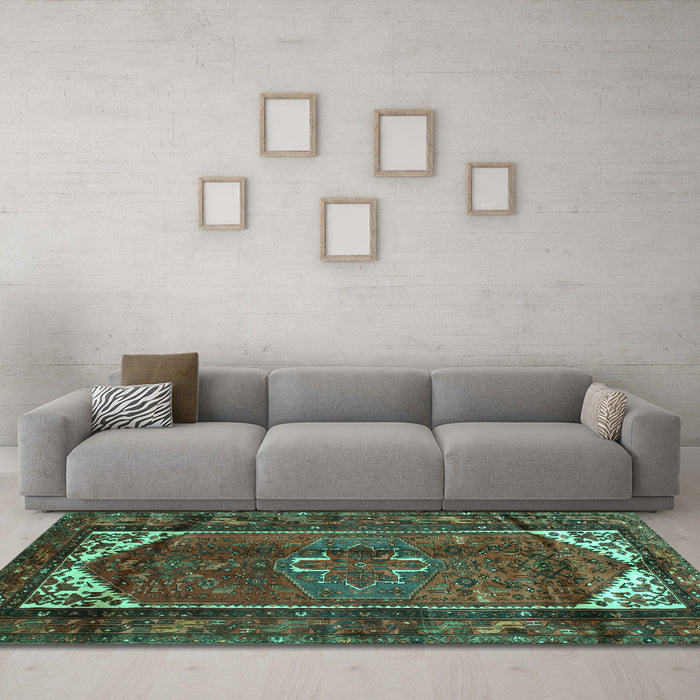 Machine Washable Persian Turquoise Traditional Area Rugs in a Living Room,, wshtr155turq
