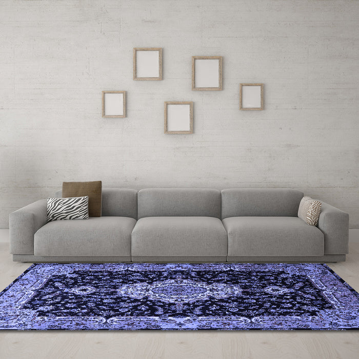 Machine Washable Medallion Blue Traditional Rug in a Living Room, wshtr1561blu