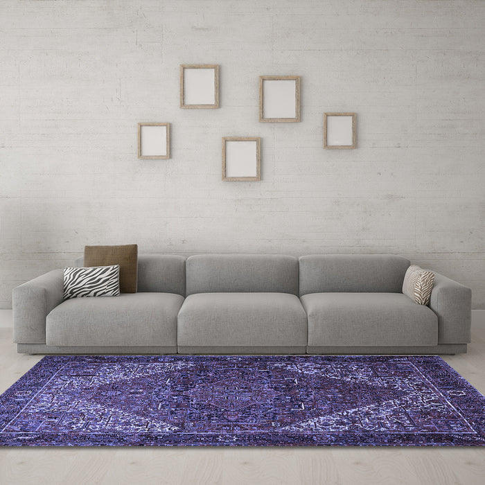 Machine Washable Persian Blue Traditional Rug in a Living Room, wshtr1569blu