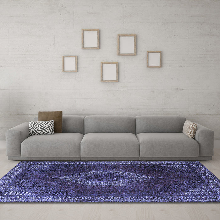 Machine Washable Medallion Blue Traditional Rug in a Living Room, wshtr1576blu