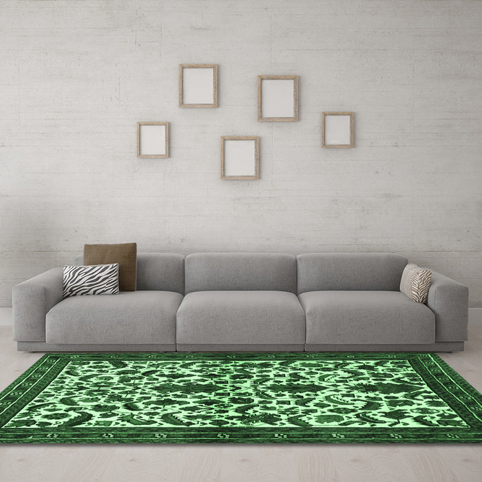 Machine Washable Persian Emerald Green Traditional Area Rugs in a Living Room,, wshtr1577emgrn