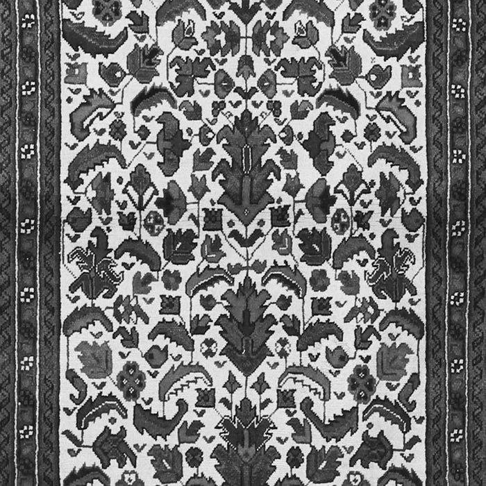 Serging Thickness of Machine Washable Persian Gray Traditional Rug, wshtr1577gry
