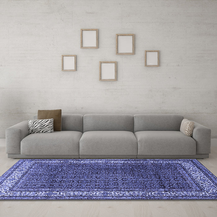 Machine Washable Persian Blue Traditional Rug in a Living Room, wshtr1579blu