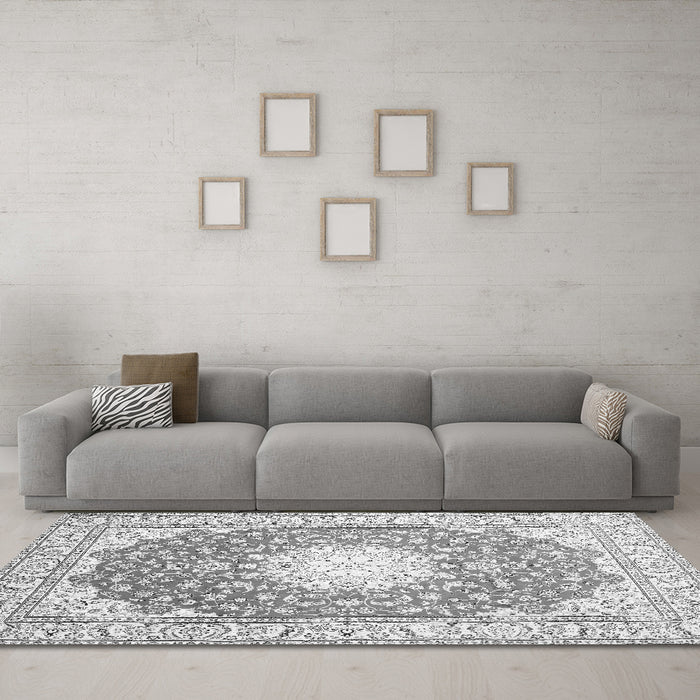 Machine Washable Medallion Gray Traditional Rug in a Living Room,, wshtr157gry