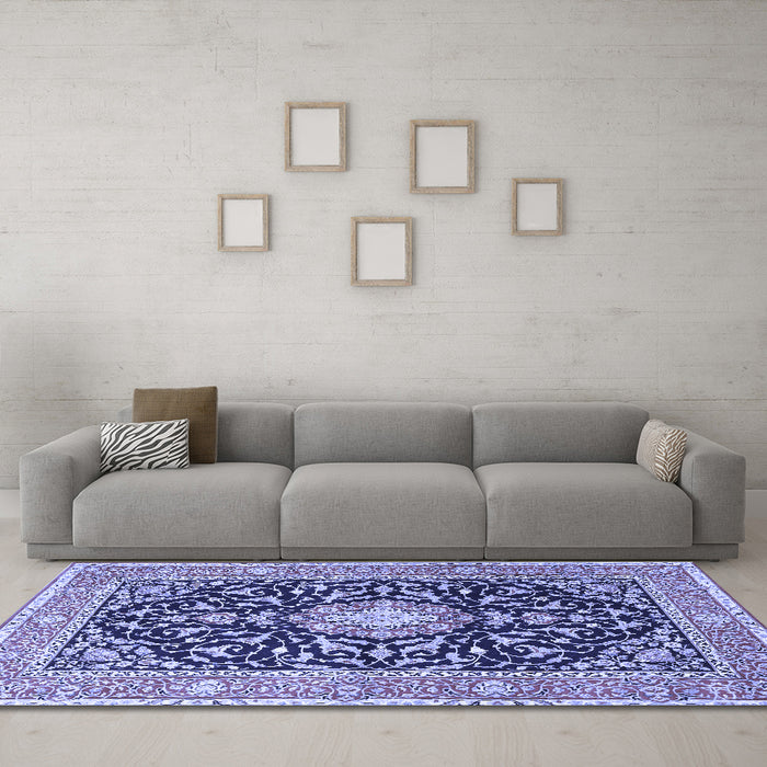 Machine Washable Medallion Blue Traditional Rug in a Living Room, wshtr1584blu