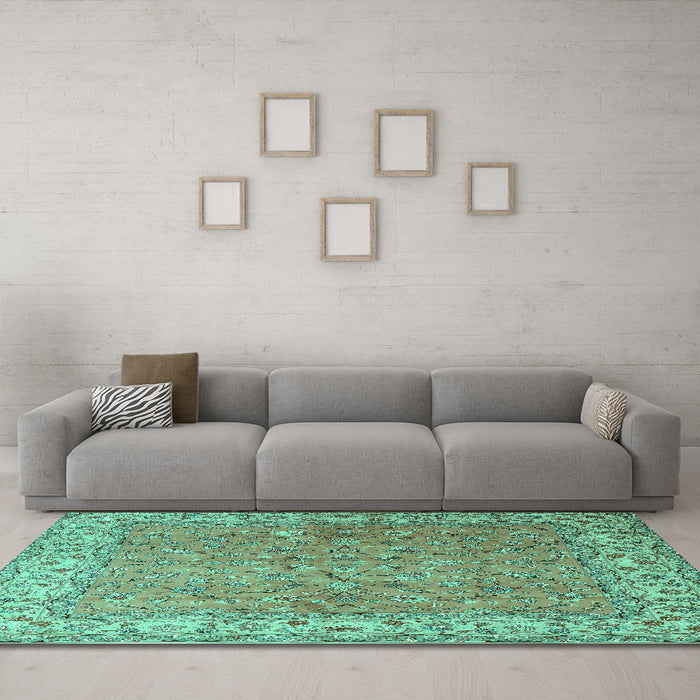 Machine Washable Persian Turquoise Traditional Area Rugs in a Living Room,, wshtr1586turq