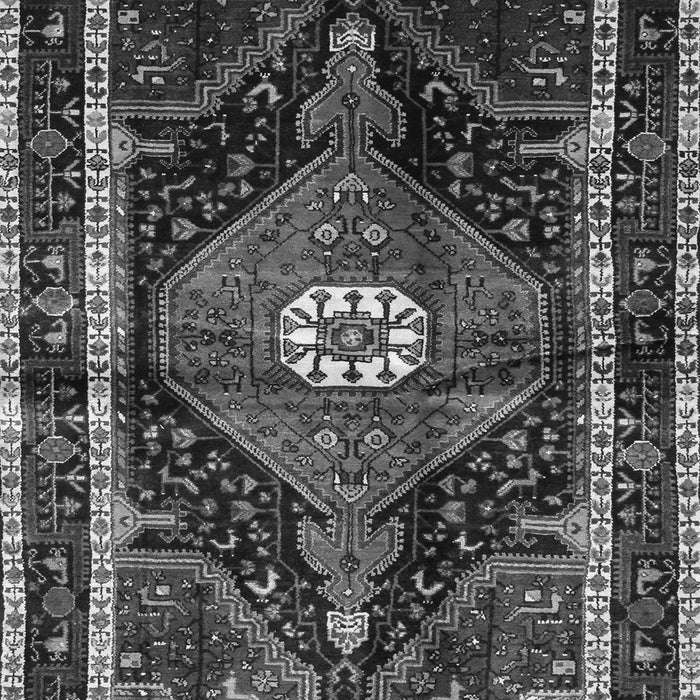 Serging Thickness of Machine Washable Persian Gray Traditional Rug, wshtr158gry