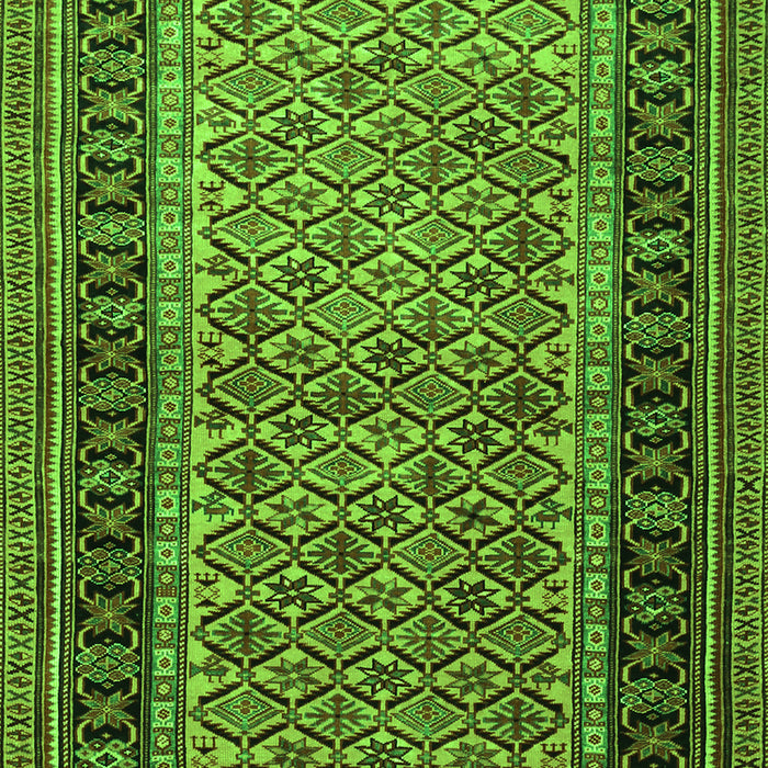 Serging Thickness of Machine Washable Persian Green Traditional Area Rugs, wshtr1594grn