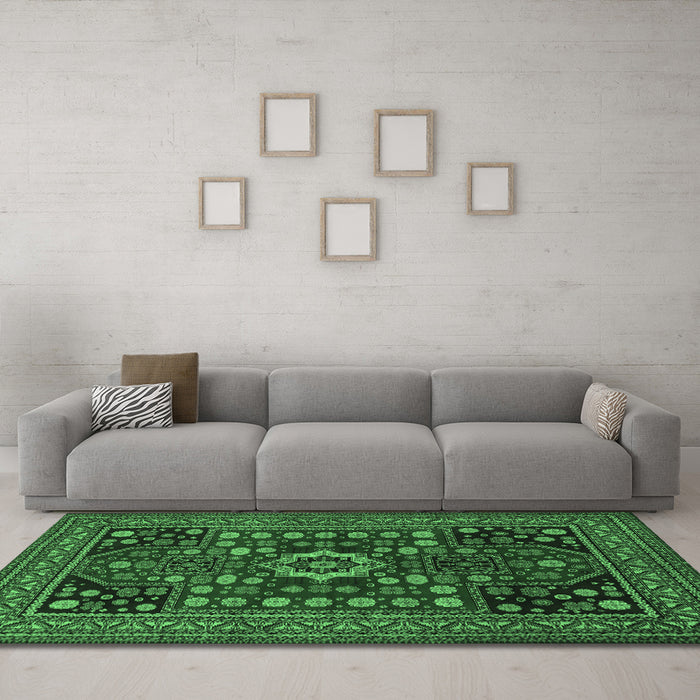Machine Washable Persian Emerald Green Traditional Area Rugs in a Living Room,, wshtr1595emgrn