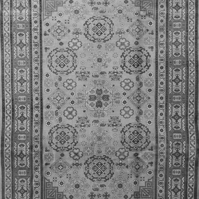 Serging Thickness of Machine Washable Persian Gray Traditional Rug, wshtr1596gry