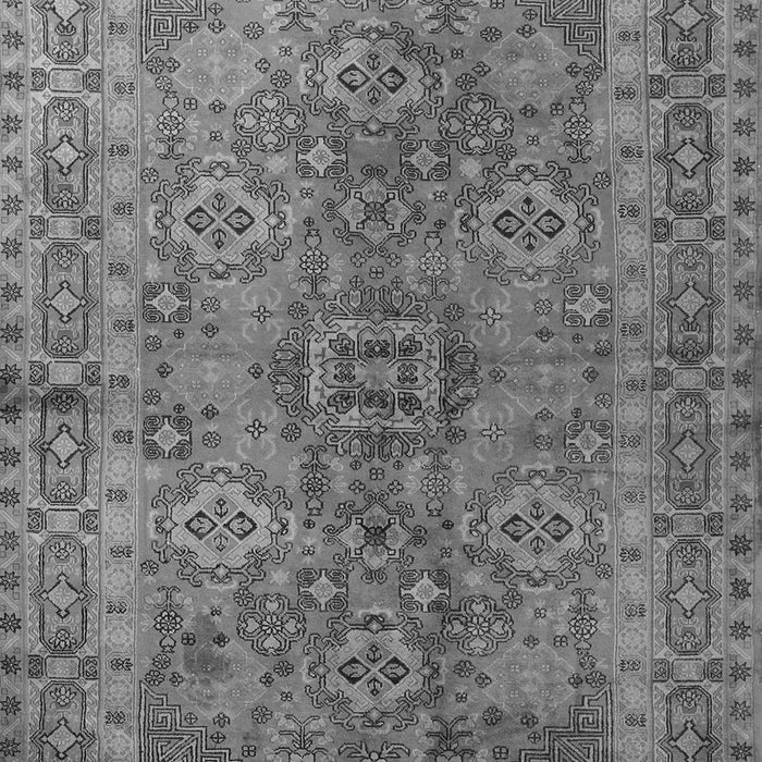 Serging Thickness of Machine Washable Persian Gray Traditional Rug, wshtr1598gry