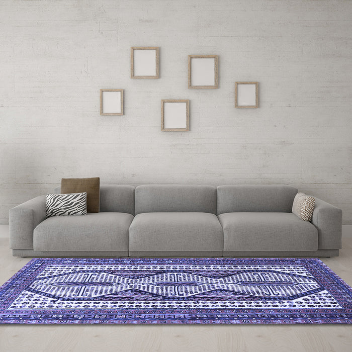 Machine Washable Persian Blue Traditional Rug in a Living Room, wshtr1602blu
