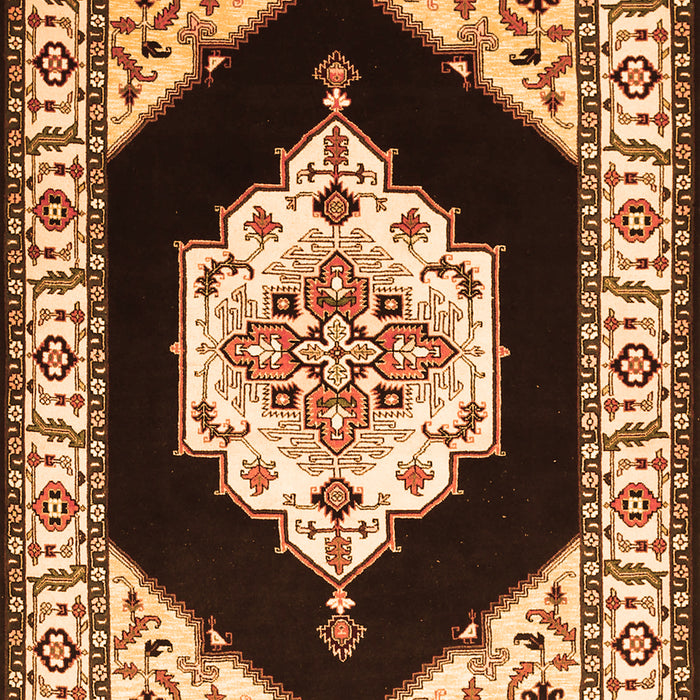 Serging Thickness of Machine Washable Medallion Orange Traditional Area Rugs, wshtr1603org