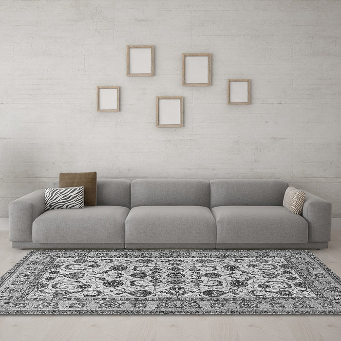 Machine Washable Persian Gray Traditional Rug in a Living Room,, wshtr1605gry