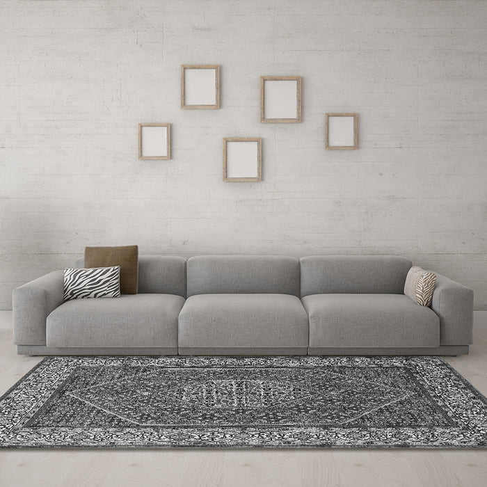 Machine Washable Persian Gray Traditional Rug in a Living Room,, wshtr1606gry