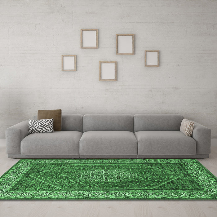 Machine Washable Persian Emerald Green Traditional Area Rugs in a Living Room,, wshtr1606emgrn