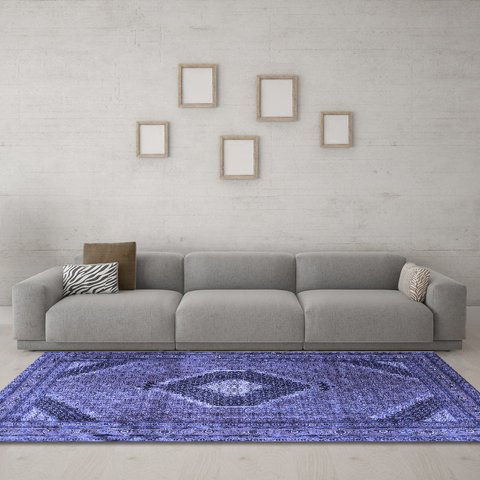 Machine Washable Medallion Blue Traditional Rug in a Living Room, wshtr1608blu