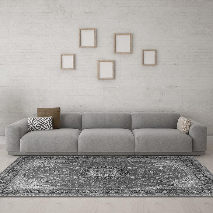 Machine Washable Medallion Gray Traditional Rug in a Living Room,, wshtr1609gry