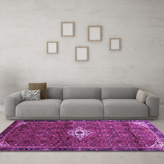 Machine Washable Persian Purple Traditional Area Rugs in a Living Room, wshtr160pur