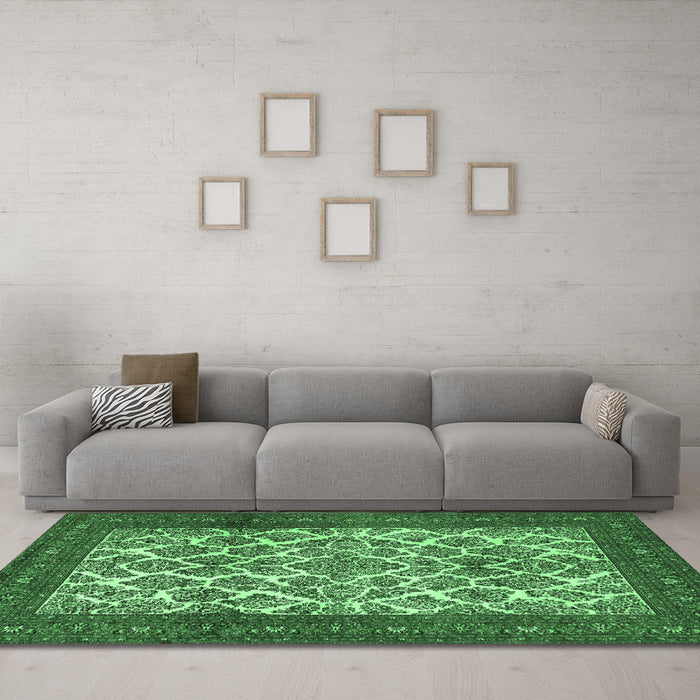 Machine Washable Persian Emerald Green Traditional Area Rugs in a Living Room,, wshtr1612emgrn