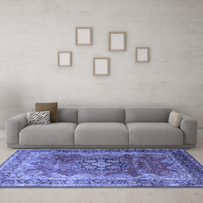 Machine Washable Medallion Blue Traditional Rug in a Living Room, wshtr1613blu