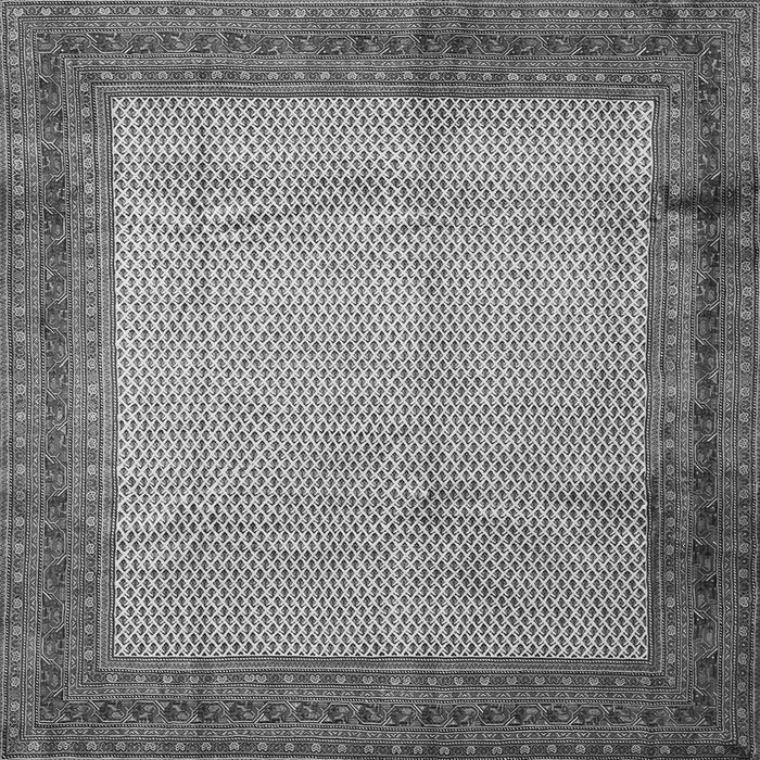 Round Machine Washable Persian Gray Traditional Rug, wshtr1622gry