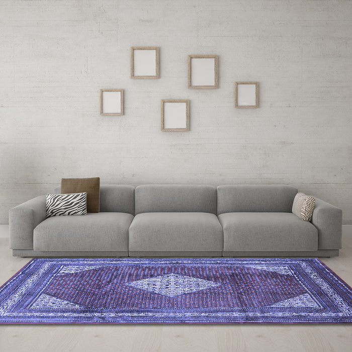 Machine Washable Medallion Blue Traditional Rug in a Living Room, wshtr1626blu