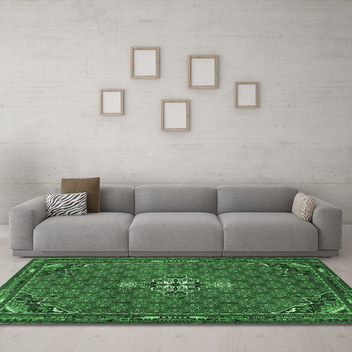 Machine Washable Persian Emerald Green Traditional Area Rugs in a Living Room,, wshtr1628emgrn