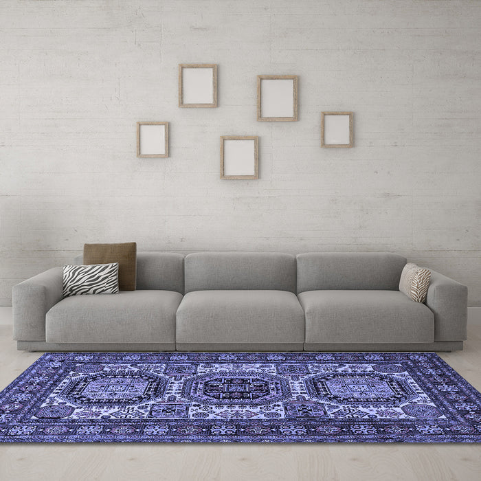 Machine Washable Persian Blue Traditional Rug in a Living Room, wshtr1629blu