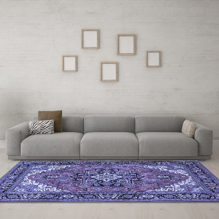 Machine Washable Persian Blue Traditional Rug in a Living Room, wshtr1630blu