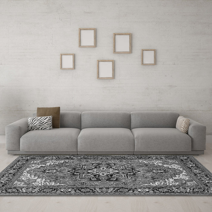 Machine Washable Persian Gray Traditional Rug in a Living Room,, wshtr1630gry